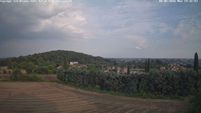 immagine della webcam nei dintorni di Binago: webcam Capiago Intimiano