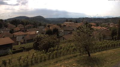 immagine della webcam nei dintorni di Senna Comasco: webcam Valmorea