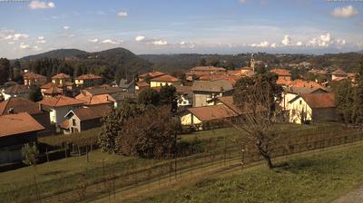 immagine della webcam nei dintorni di Castello Cabiaglio: webcam Valmorea