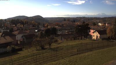 immagine della webcam nei dintorni di Castello Cabiaglio: webcam Valmorea