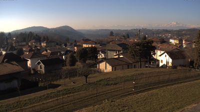 immagine della webcam nei dintorni di Brunate: webcam Valmorea