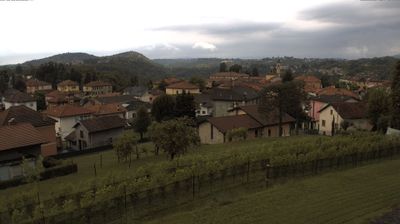 immagine della webcam nei dintorni di Cuasso al Monte: webcam Valmorea