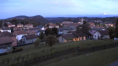 immagine della webcam nei dintorni di Carate Urio: webcam Valmorea