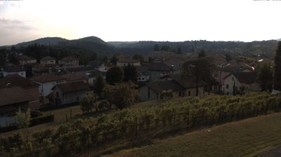 immagine della webcam nei dintorni di Bregnano: webcam Valmorea