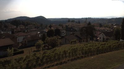 immagine della webcam nei dintorni di Cuasso al Monte: webcam Valmorea