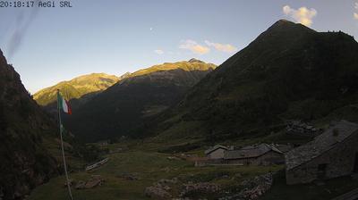 immagine della webcam nei dintorni di Ponte di Legno: webcam Grosio
