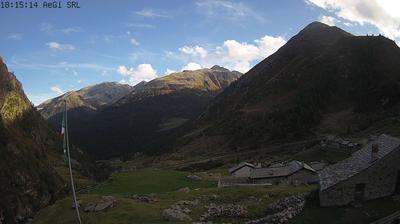 immagine della webcam nei dintorni di Passo del Foscagno: webcam Grosio
