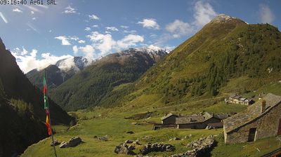immagine della webcam nei dintorni di Saviore dell'Adamello: webcam Grosio