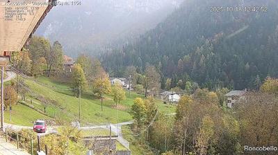 immagine della webcam nei dintorni di San Giovanni Bianco: webcam Roncobello