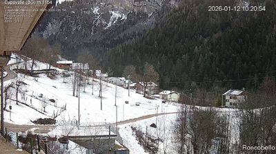 immagine della webcam nei dintorni di Rifugio Calvi Laghi Gemelli: webcam Roncobello