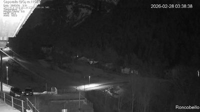 immagine della webcam nei dintorni di Rifugio Calvi Laghi Gemelli: webcam Roncobello