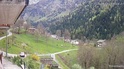 immagine della webcam nei dintorni di Ponte Nossa: webcam Roncobello