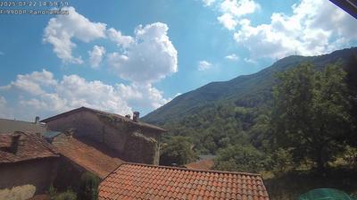 immagine della webcam nei dintorni di San Giovanni Bianco: webcam Strozza