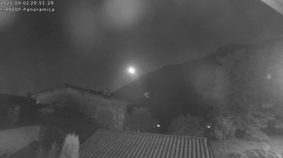 immagine della webcam nei dintorni di Bergamo Città Alta: webcam Strozza