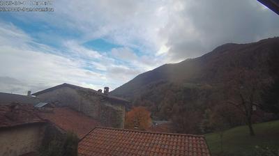 immagine della webcam nei dintorni di Monte Marenzo: webcam Strozza