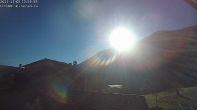 immagine della webcam nei dintorni di Almenno San Salvatore: webcam Strozza