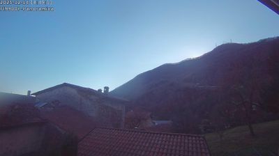 immagine della webcam nei dintorni di Monte Marenzo: webcam Strozza
