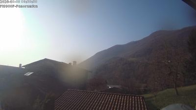 immagine della webcam nei dintorni di San Giovanni Bianco: webcam Strozza
