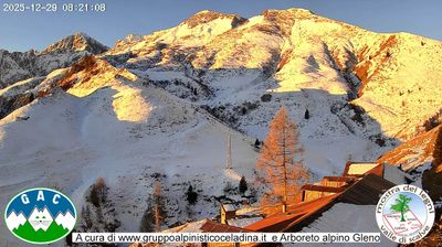 immagine della webcam nei dintorni di Castione della Presolana: webcam Vilminore di Scalve