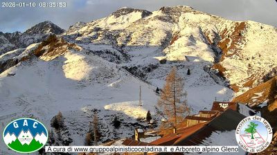 immagine della webcam nei dintorni di Castione della Presolana: webcam Vilminore di Scalve