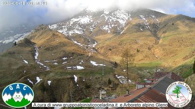 immagine della webcam nei dintorni di Piateda: webcam Vilminore di Scalve