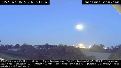 immagine della webcam nei dintorni di Robecco sul Naviglio: webcam Arese