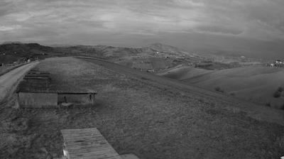 immagine della webcam nei dintorni di Marina Faleriense: webcam Cossignano