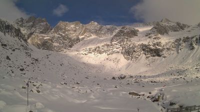 immagine della webcam nei dintorni di Ponte di Legno: webcam Saviore dell'Adamello