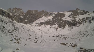 immagine della webcam nei dintorni di Ponte di Legno: webcam Saviore dell'Adamello