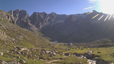 immagine della webcam nei dintorni di Prestine: webcam Saviore dell'Adamello