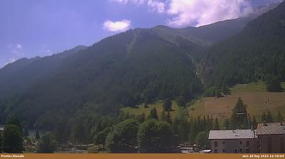 immagine della webcam nei dintorni di Paesana: webcam Pontechianale
