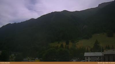 immagine della webcam nei dintorni di Bobbio Pellice: webcam Pontechianale