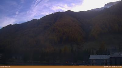 immagine della webcam nei dintorni di Rucas di Bagnolo: webcam Pontechianale