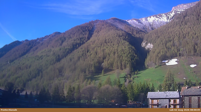 immagine della webcam nei dintorni di Crissolo Pian della Regina: webcam Pontechianale