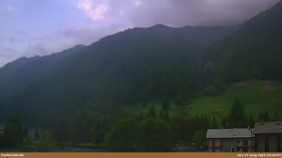 immagine della webcam nei dintorni di Conca Del Prà: webcam Pontechianale