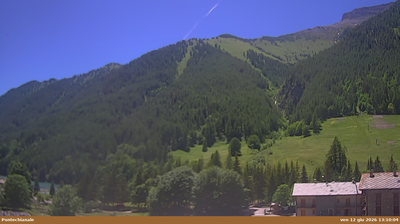 immagine della webcam nei dintorni di Bobbio Pellice: webcam Pontechianale