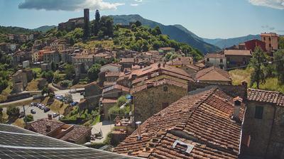 immagine della webcam nei dintorni di Torre Del Lago Puccini: webcam Borgo a Mozzano