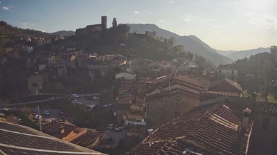 immagine della webcam nei dintorni di Pescia: webcam Borgo a Mozzano