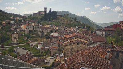 immagine della webcam nei dintorni di Pietrasanta: webcam Borgo a Mozzano