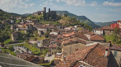 immagine della webcam nei dintorni di Pietrasanta: webcam Borgo a Mozzano