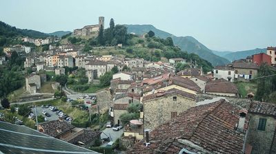immagine della webcam nei dintorni di Coreglia Antelminelli: webcam Borgo a Mozzano
