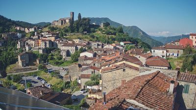 immagine della webcam nei dintorni di Coreglia Antelminelli: webcam Borgo a Mozzano