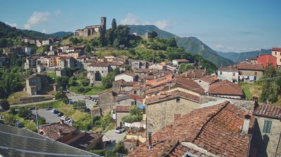 immagine della webcam nei dintorni di Coreglia Antelminelli: webcam Borgo a Mozzano