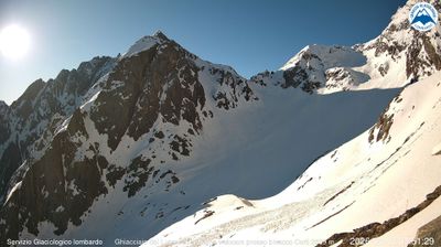 immagine della webcam nei dintorni di Castione della Presolana: webcam Valbondione
