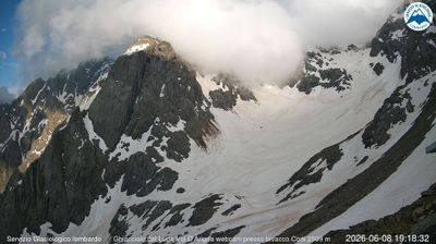 immagine della webcam nei dintorni di Castione della Presolana: webcam Valbondione