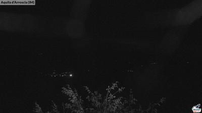 immagine della webcam nei dintorni di Loano: webcam Aquila di Arroscia