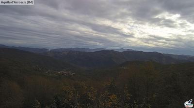 immagine della webcam nei dintorni di Costa D'Oneglia: webcam Aquila di Arroscia