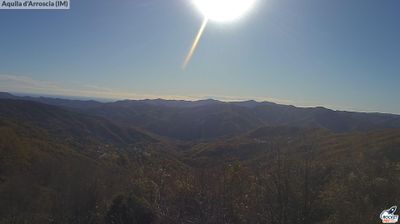 immagine della webcam nei dintorni di Monesi di Triora: webcam Aquila di Arroscia