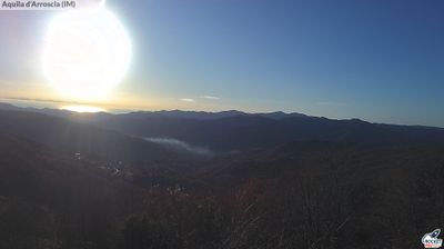 immagine della webcam nei dintorni di Andora: webcam Aquila di Arroscia