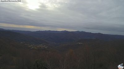 immagine della webcam nei dintorni di Andora: webcam Aquila di Arroscia